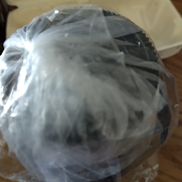 Sigma 70-300mmmF4-6DG OS Optical Stabilizer - Picture 7 of 11